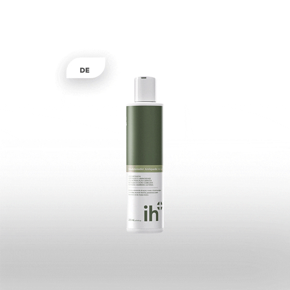 Gif animado no qual mostra a mudança da embalagem do Condicionador Fortificante UltraResistance.