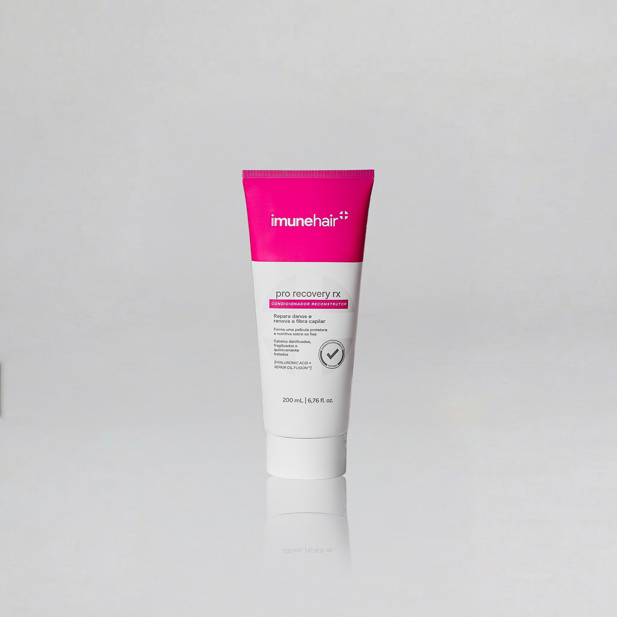 Embalagem rosa e branca do condicionador reconstrutor, com o nome Pro Recovery RX de 200ml.